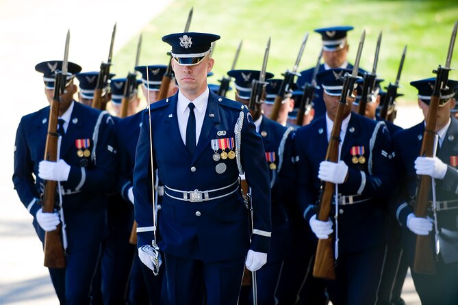2-Hour Arlington Cemetery Guided Walking Tour - Meet at 10 Memorial Ave, then get oriented quickly