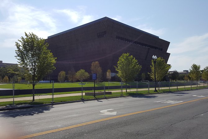 African American History Tour with Museum of African American History Ticket - Constitution Hall and Marian Anderson: the story behind the steps