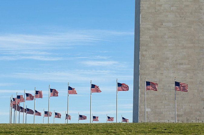 Afternoon Mount Vernon and Alexandria Tour plus DC Night Tour - Memorial Row Photo Stops: MLK, Lincoln, Korean War, Vietnam