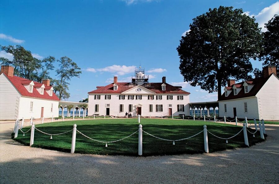 Alexandria & Mt Vernon Tour - Inside the Estate: Mansion, Museum, Tombs, and the Audio Tour Story