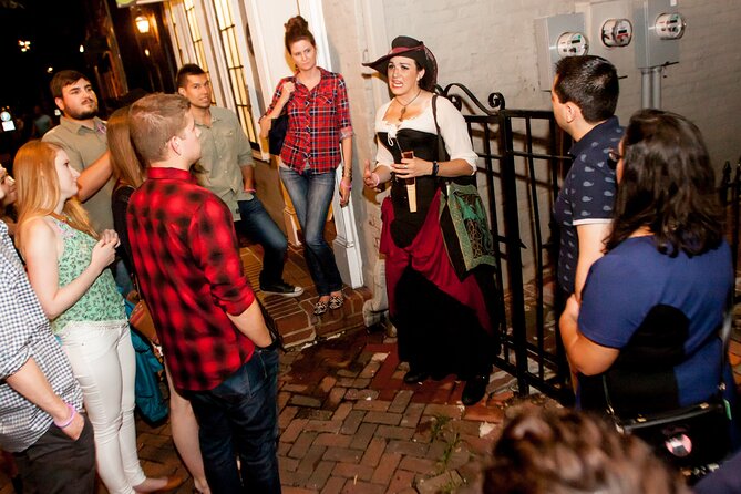 Alexandria Spooktacular Ghost Walking Tour (All Ages) - Where you start, and how the tour really moves