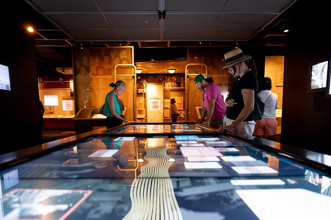 America’s 250th VIP Tour: Archives, Portraits & History 6 ppl Max - Stop 3: National Museum of American History and Finishing Strong