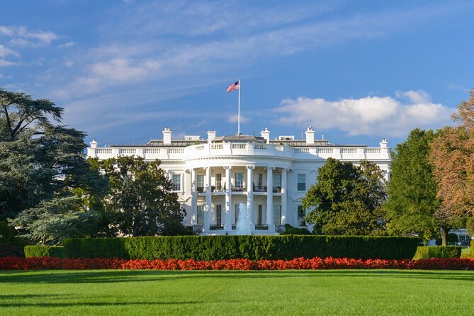 America's Main Street and White House Private Full-Day Tour - White House stop: church, park statues, West Wing views, and the Visitors Center