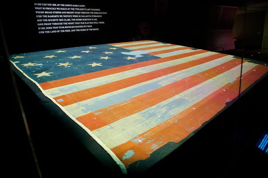 American History/Natural History Museum Combo Guided Tour - What a small-group guide actually buys you