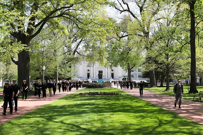 Annapolis Historic Walking Tour at Harbor and Naval Academy - A 2-hour Annapolis orientation with a local guide