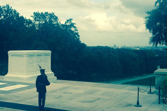Arlington Cemetery Private Tour - First, You Get Picked Up, Then You Can Read Arlington