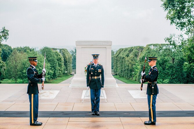Arlington Cemetery Walking Tour & Changing of the Guard Ceremony - Arlington in 2 Hours, What the Changing of the Guard Teaches You
