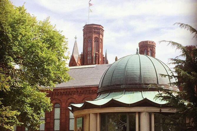 Castle to Capitol: Museums of the National Mall Architecture Tour - Who should book this, and who should skip it