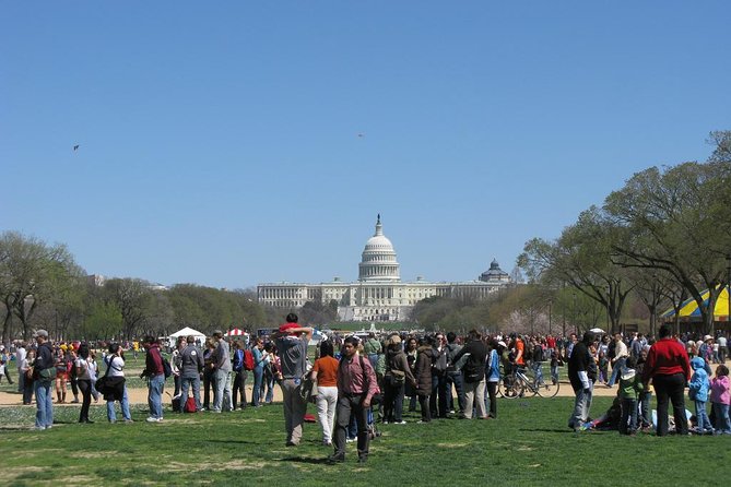 Comedy Walks© Washington D.C. - How the live stand-up comedy shapes the history