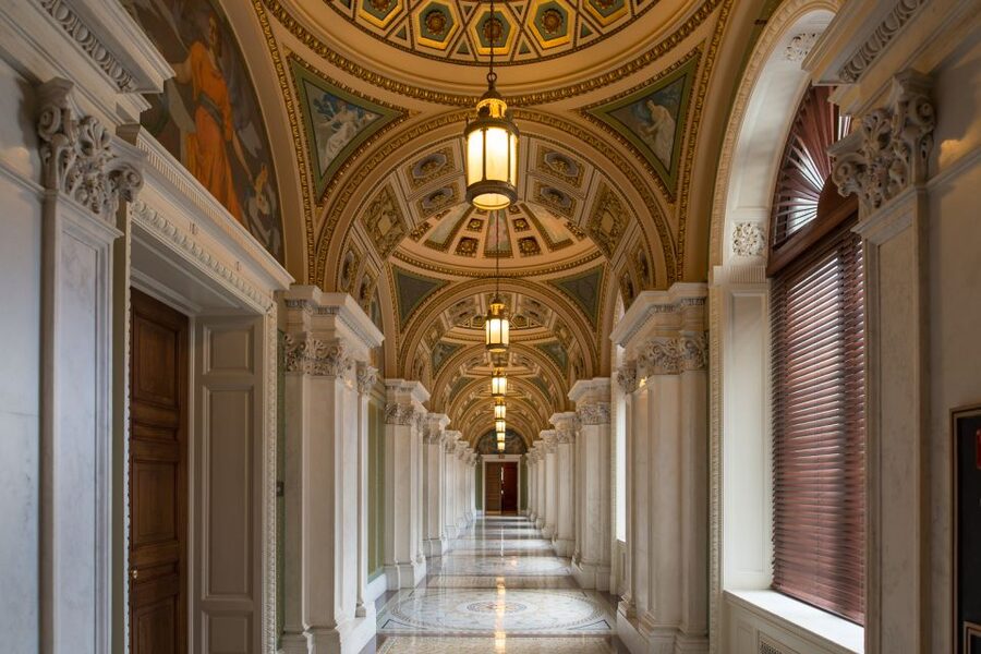 DC: Capitol Hill and Library of Congress Tour with Tickets - US Supreme Court: strong explanations, no halls of justice