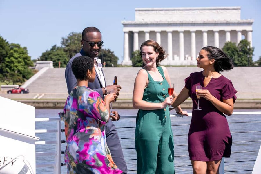 DC: City Cruises Gourmet Brunch, Lunch, or Dinner Cruise - Brunch on Board: Unlimited Mimosas and a Proper Meal
