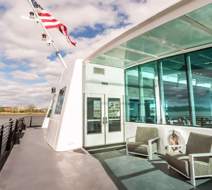 DC: City Cruises Gourmet Brunch, Lunch, or Dinner Cruise - The Photo Moment: A Small Keepsake Worth Paying Attention To