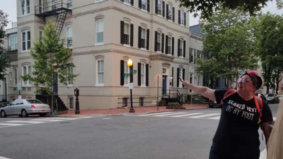 DC: Ghosts of Georgetown Haunted History Nighttime Tour - Georgetown at Night, what makes this tour fun