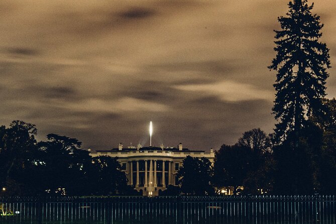 DC Ghosts Ultimate Dead of Night Haunted Ghost Tour - The White House to Haupt Fountains: Stop-by-Stop What You’ll Hear