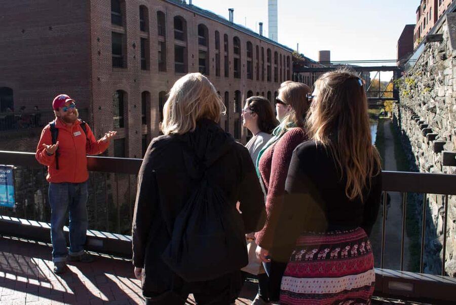 DC: Historic Georgetown History & Architecture 2 Hour Tour - Key Things You Will Notice on This Georgetown Tour