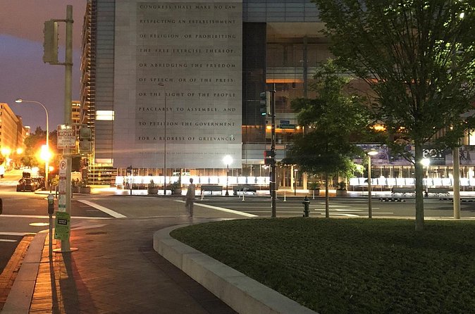 DC Lights Night Tour - Price and value: $59 is fair if you want a guided evening sweep