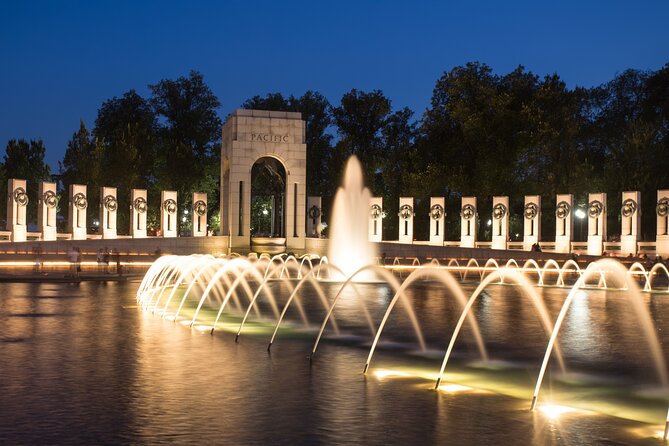DC Monuments by Moonlight: Small Group Walking Tour - Stop 3: Vietnam Veterans Memorial, three parts, one place to pause