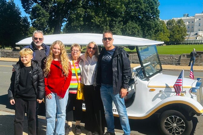 DC Monuments & History Guided E-Cart Tour-Blankets - Capitol Hill to the National Mall: How the First Leg Sets the Tone
