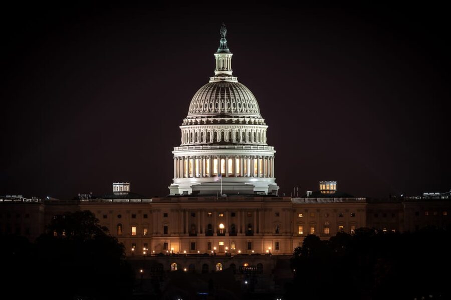 DC: Monuments & Memorials Sunset Tour by Open-top Bus - Tidal Basin memorials: MLK and FDR after the light comes on