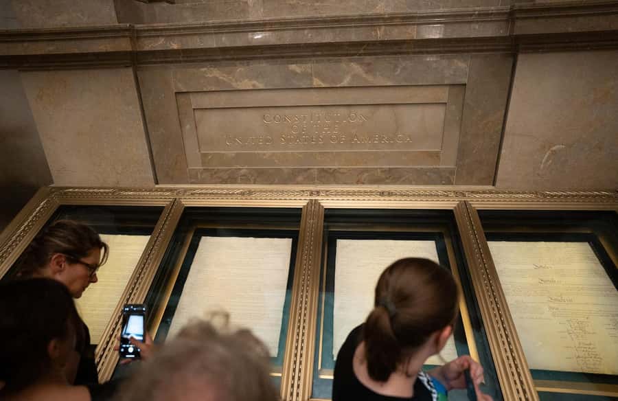 DC: National Archives & Optional Museum Add-On - National Mall views you get while the stories connect