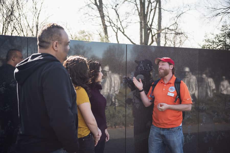 DC: National Mall 2.5 Hr Tour & Washington Monument Tickets - Washington Monument top tickets: the payoff view