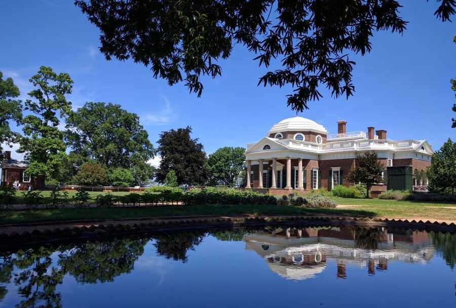 DC: Private Day Trip to Thomas Jefferson’s Monticello Estate - Walking, views, and the practical rhythm of the estate tour