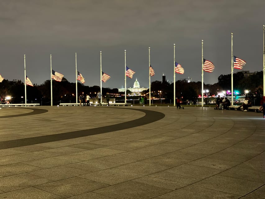 DC:Small Group Sunset Tour . - Two war memorials: moving moments without turning into a museum day