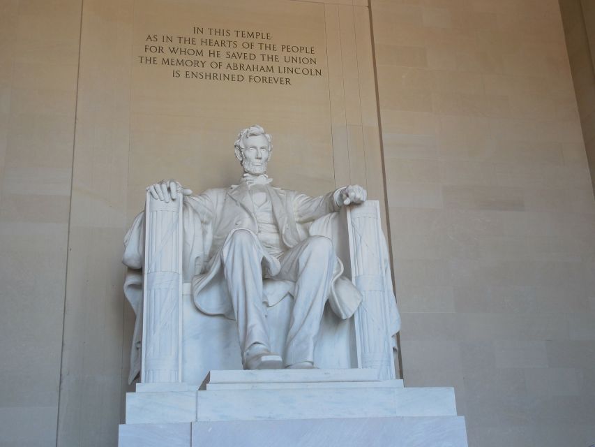 DC: Tour with U.S. Capitol Ground Access - A tight 6-hour route that still feels photogenic