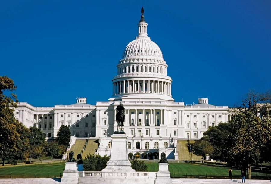 DC: White House, National Mall and Lincoln Memorial Tour - Meeting at St. John’s and getting your bearings fast