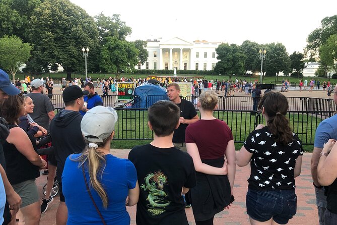 Dreaded Dead Descent of the District: DC Ghost Tour - What to wear, what to do during the walk, and how to hear it all