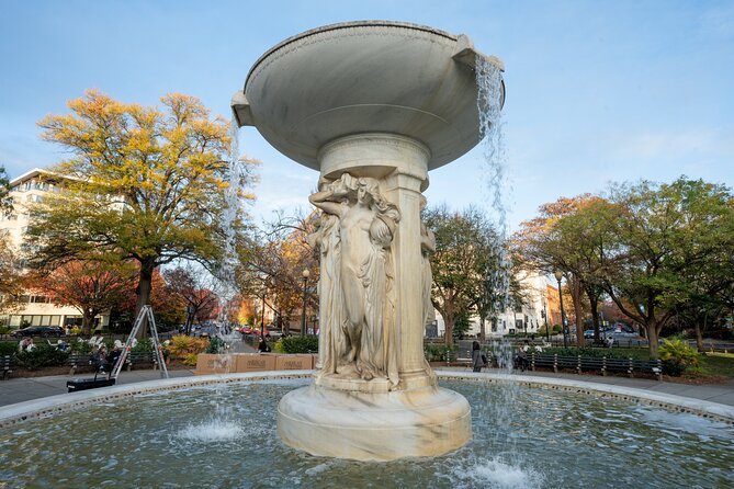 Embassy Row & Dupont Circle: Gilded Age History Small-Group Tour - The O Street mansion: statues, memorabilia, and 100 secret passages