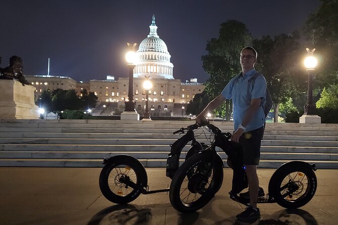 Epic Evening e-Scooter Tour - Why Nighttime E-Scootering Feels Like the Smart Way to Do DC