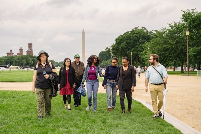 Essential Smithsonian Tour with NMAAHC Timed Entry - Price value: why $59 can feel like a steal or a miss