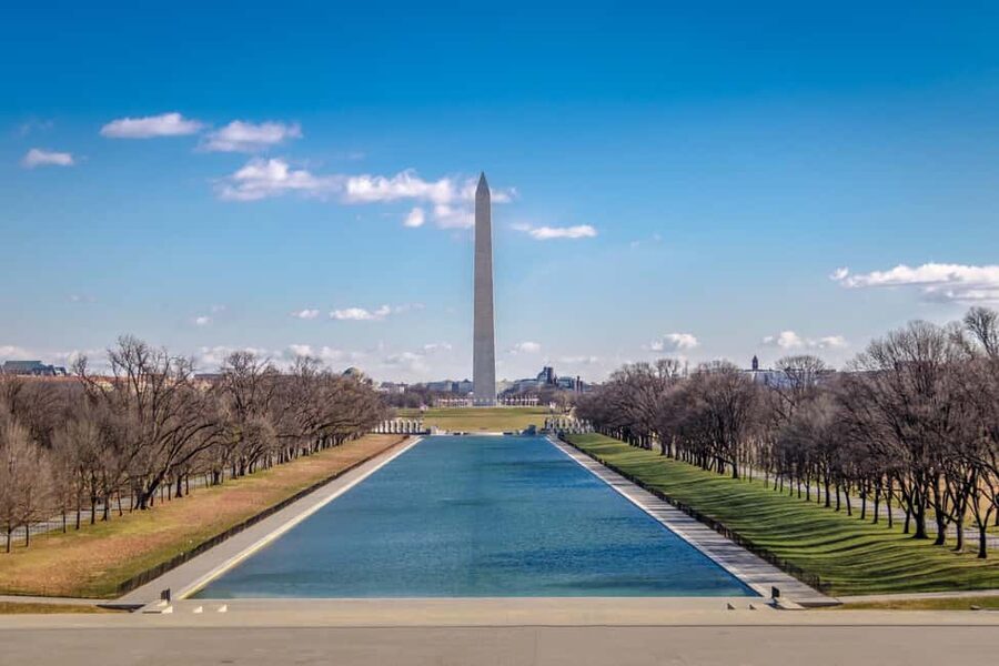 From NYC: Washington Highlights Guided One Day Tour - From Times Square to Washington DC: long hours, smart structure