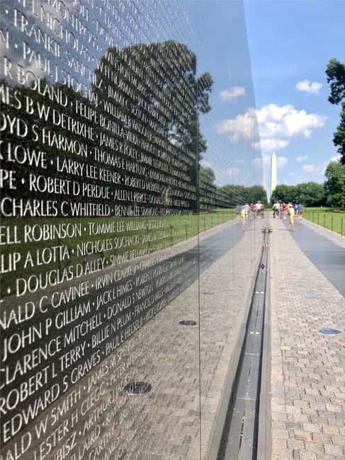 From NYC: Washington Highlights Guided One Day Tour - White House gardens, the Capitol Zone, and free lunch time