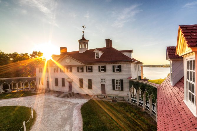 George Washington's Mount Vernon Gardens & Grounds Admission - Walking the estate grounds: tomb, gardens, and Potomac River views
