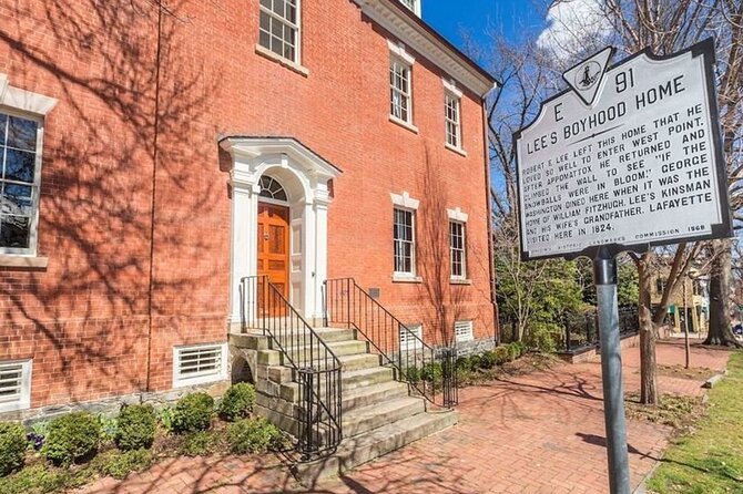 George Washington's Mount Vernon & Old Alexandria Half-Day Guided Tour from DC - Mount Vernon: grounds, museum time, tomb access, and the audio guide mix