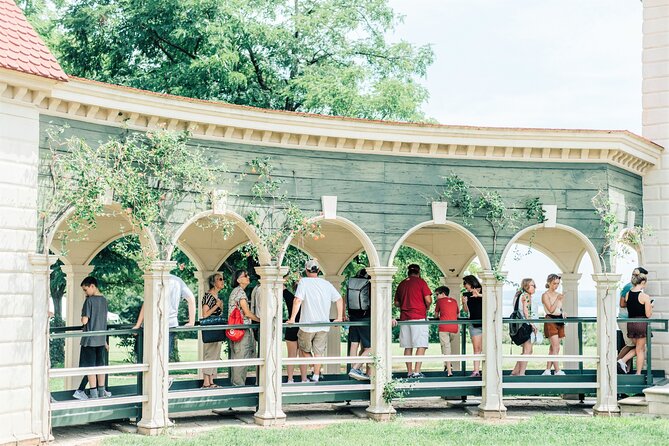 George Washington's Mount Vernon & Old Alexandria Half-Day Guided Tour from DC - Who should book this Mount Vernon and Old Alexandria tour?
