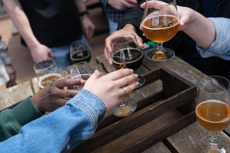 Gettysburg: Beer, Wine, and History Guided Walking Tour - Five Pub Stops, One Drink Each, and a Pace That Fits a Busy Day