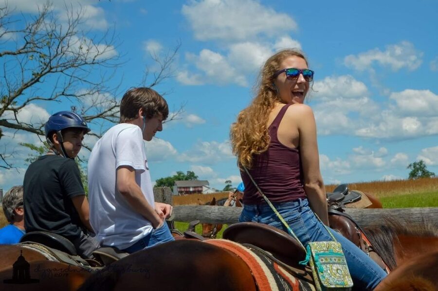 Gettysburg: Licensed Guided Battlefield Horseback Tour - Safety First: Outriders, Risk Forms, and Rider Limits