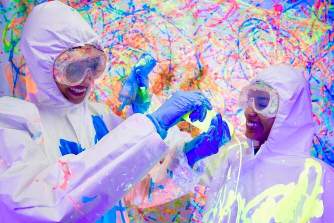 Glow in the Dark Splatter Paint Experience - Baltimore Glow Splatter Paint: Fun That Feels Instant