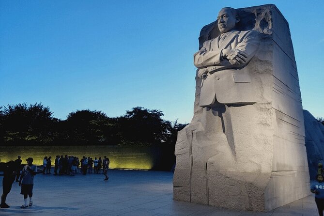 Guided African American History Tour with Reserved Museum Entry - MLK Memorial and Lincoln Memorial: two stops, one emotional arc