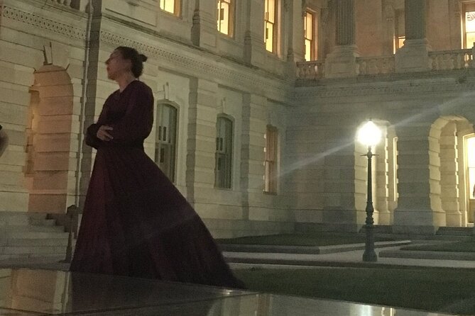 Haunted DC Night-Time Walking Tour on Capitol Hill - Stop by stop: Capitol Hill streets and the Capitol grounds