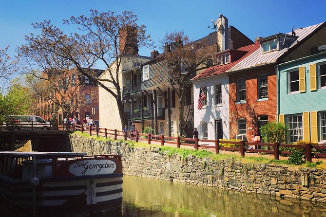 Historic Georgetown Architectural Walking Tour - Pomander Walk, Yellow Tavern, and the Kind of Details That Stick