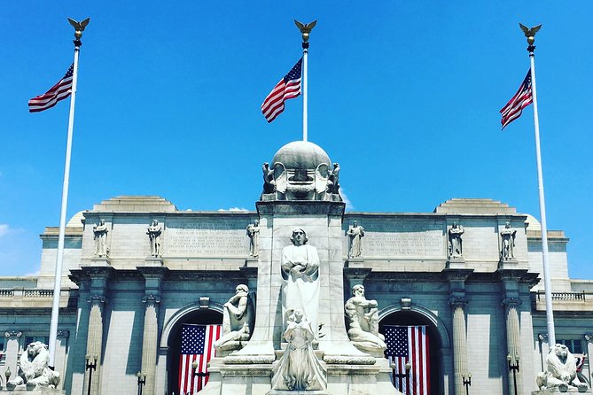 Iconic Capitol Hill Architectural Walking Tour - Library of Congress inside: design, symbols, and a tunnel link