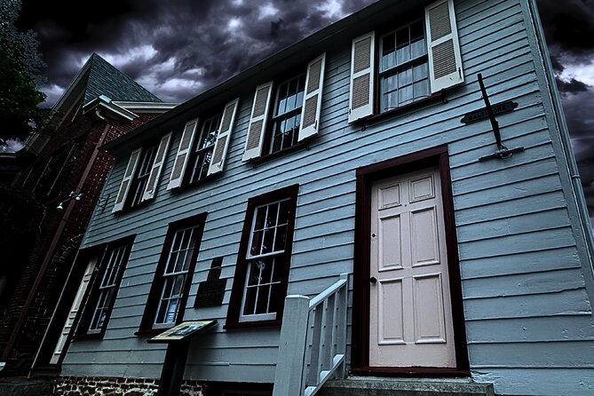 Jennie Wade Birthplace Ghost Hunt with Equipment in Gettysburg - Price Check: Is $50 Worth It for a 2-Hour Ghost Hunt?