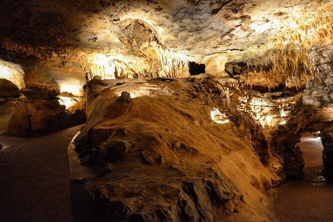 Luray Caverns and Shenandoah Small Group Max 12 Day Tour from D.C - What to bring so you do not waste time (or energy) at the wrong moments