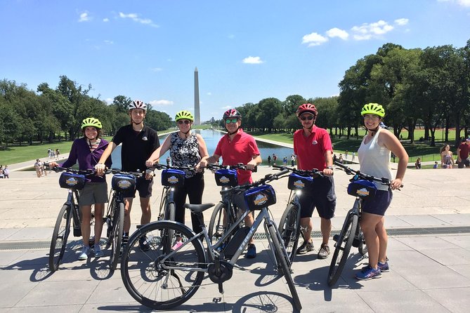Monumental Electric Bike Tour - From Grant to the Capitol: quick civics stops along the Mall