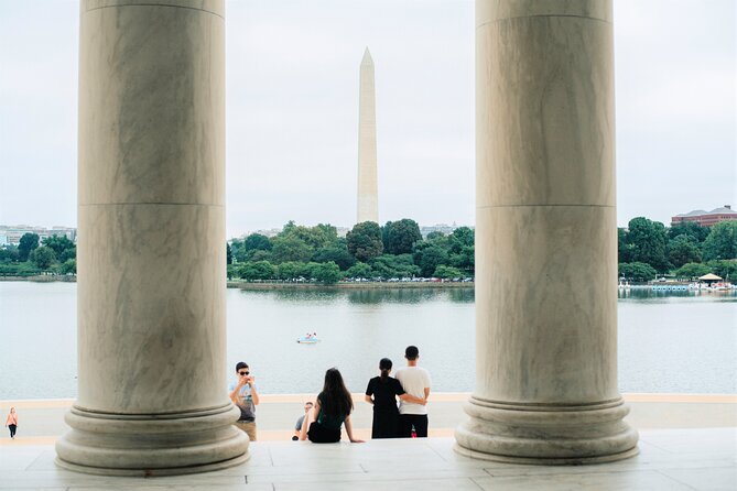 Monuments of DC Tour with Washington Monument or Museum Tickets - A 5-hour highlights run, starting at 900 Pennsylvania Ave NW