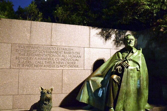 Monuments of DC Tour with Washington Monument or Museum Tickets - Washington Monument climb and why the views are the whole point